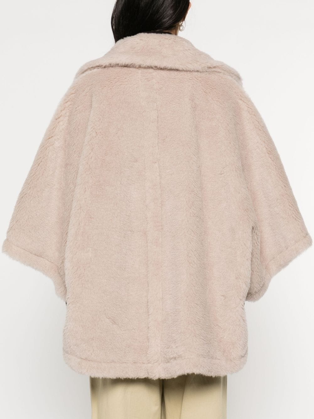 George cape - 4