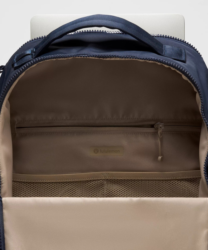 New Crew Backpack 22L *Updated 5