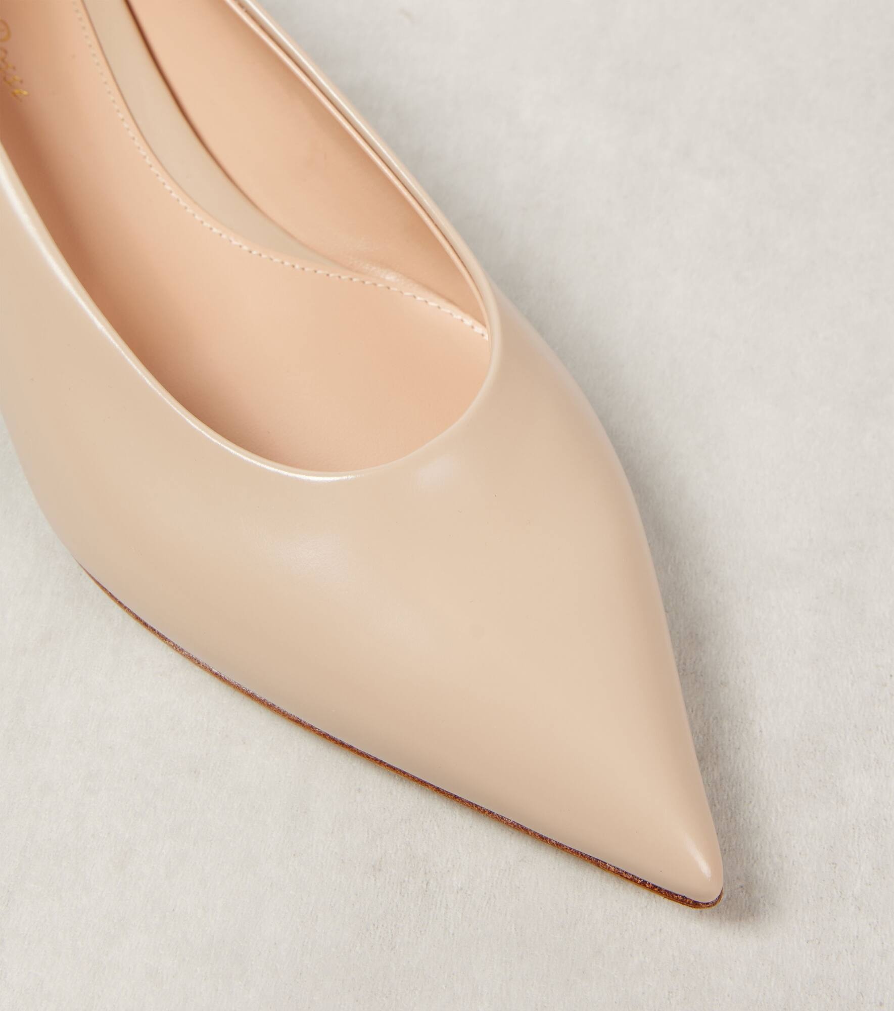 Patent leather ballet flats - 5