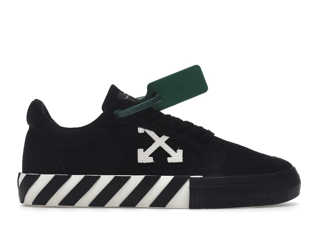 OFF-WHITE Vulc Low Canvas Black White Black (SS22) - 1