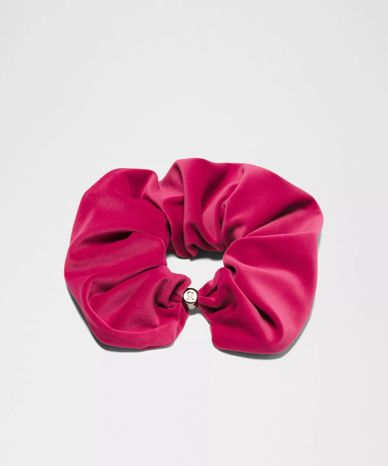 Uplifting Oversized Scrunchie *Velvet 1
