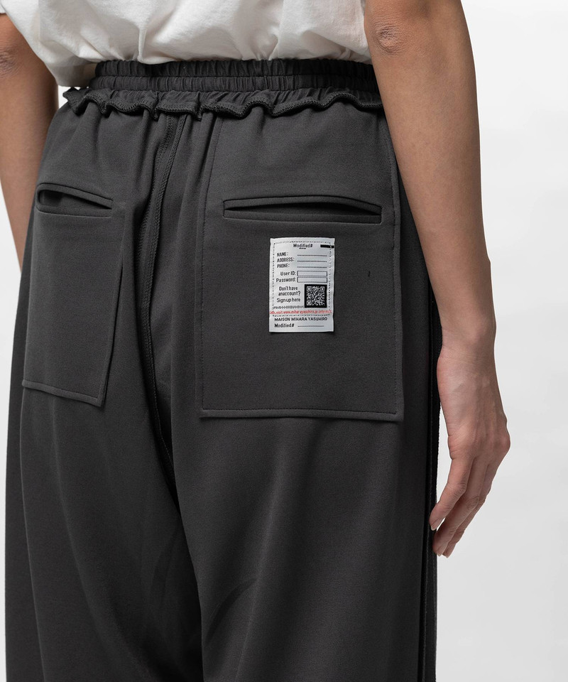 Inside-out Pants 15