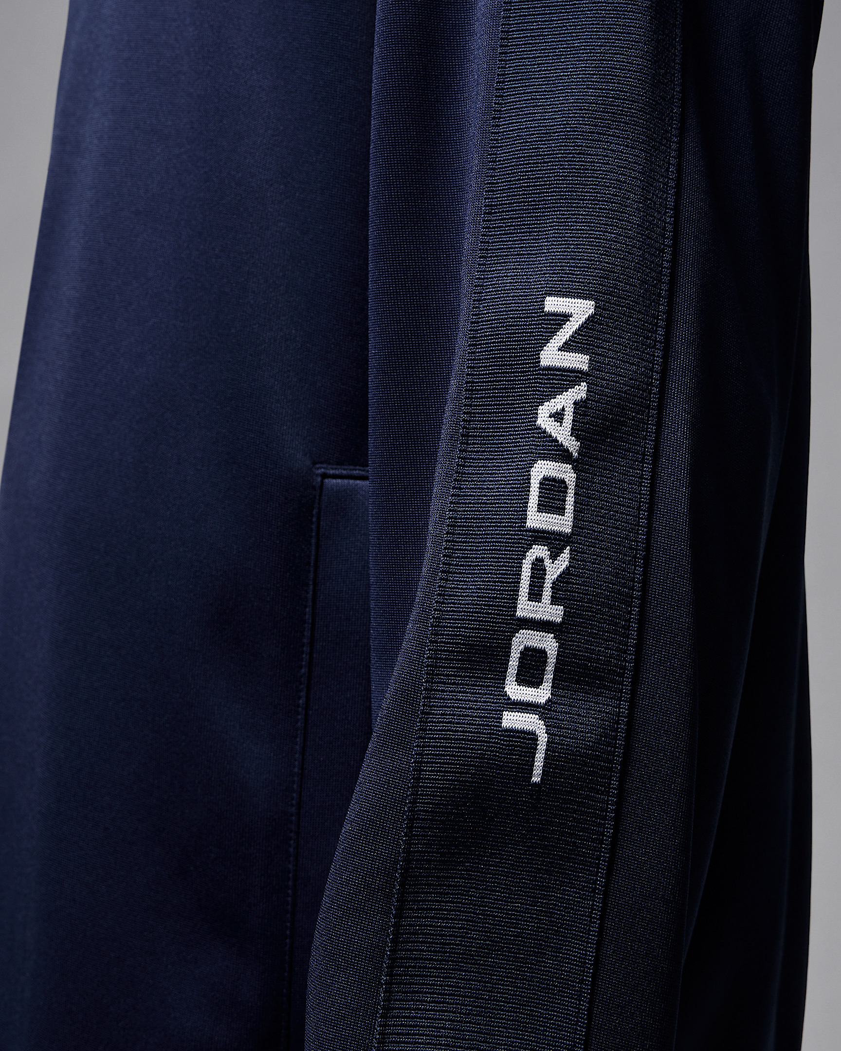 Jordan Essentials Men's Tracksuit Jacket - 6