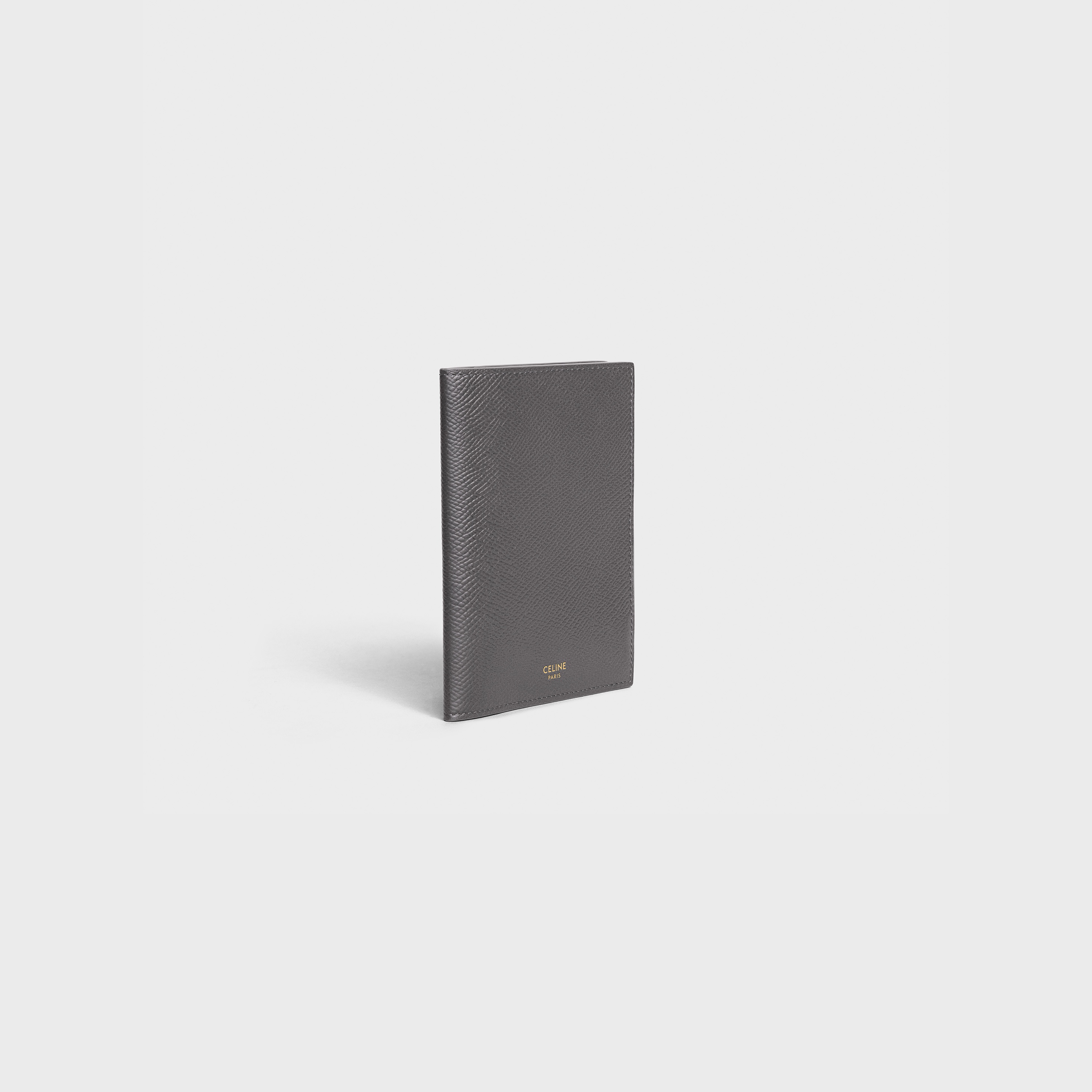 PASSPORT COVER IN GRAINED CALFSKIN - 2