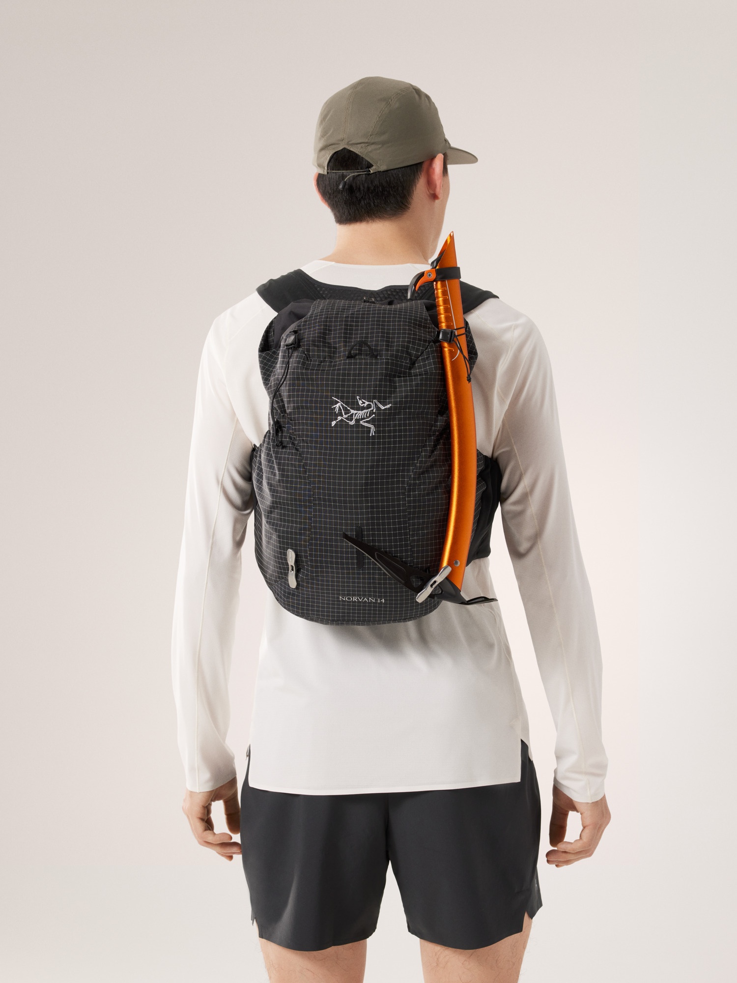 Norvan 14 Vest - 8