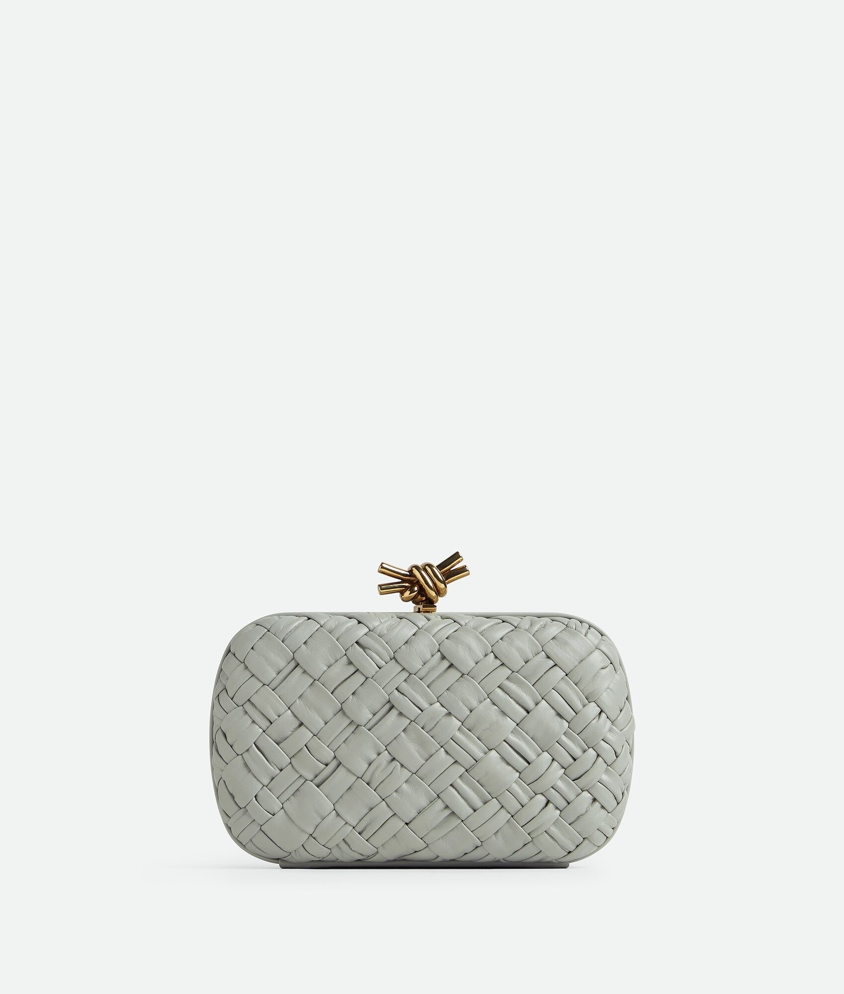 Knot Intreccio Leather Clutch in Black - Bottega Veneta