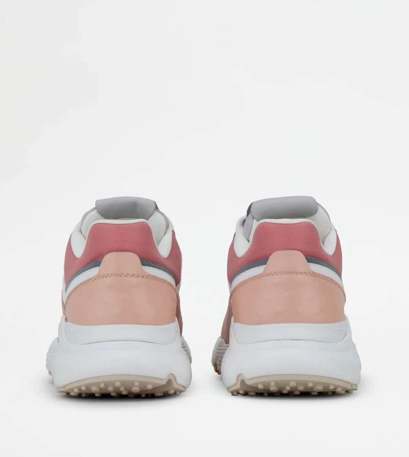Tod's SNEAKERS IN SUEDE - PINK outlook