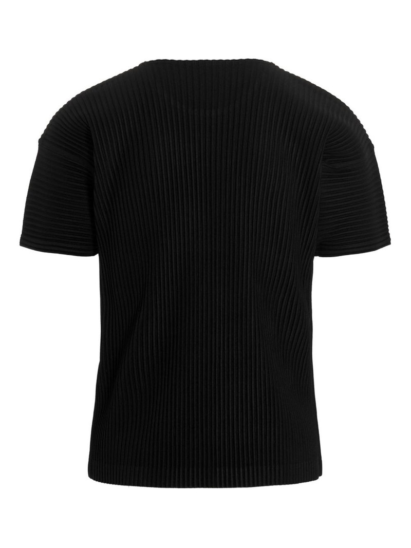 ISSEY MIYAKE pleated T-shirt outlook