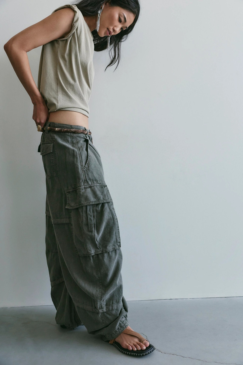 We The Free Reef Curved Linen Cargo Pants 4