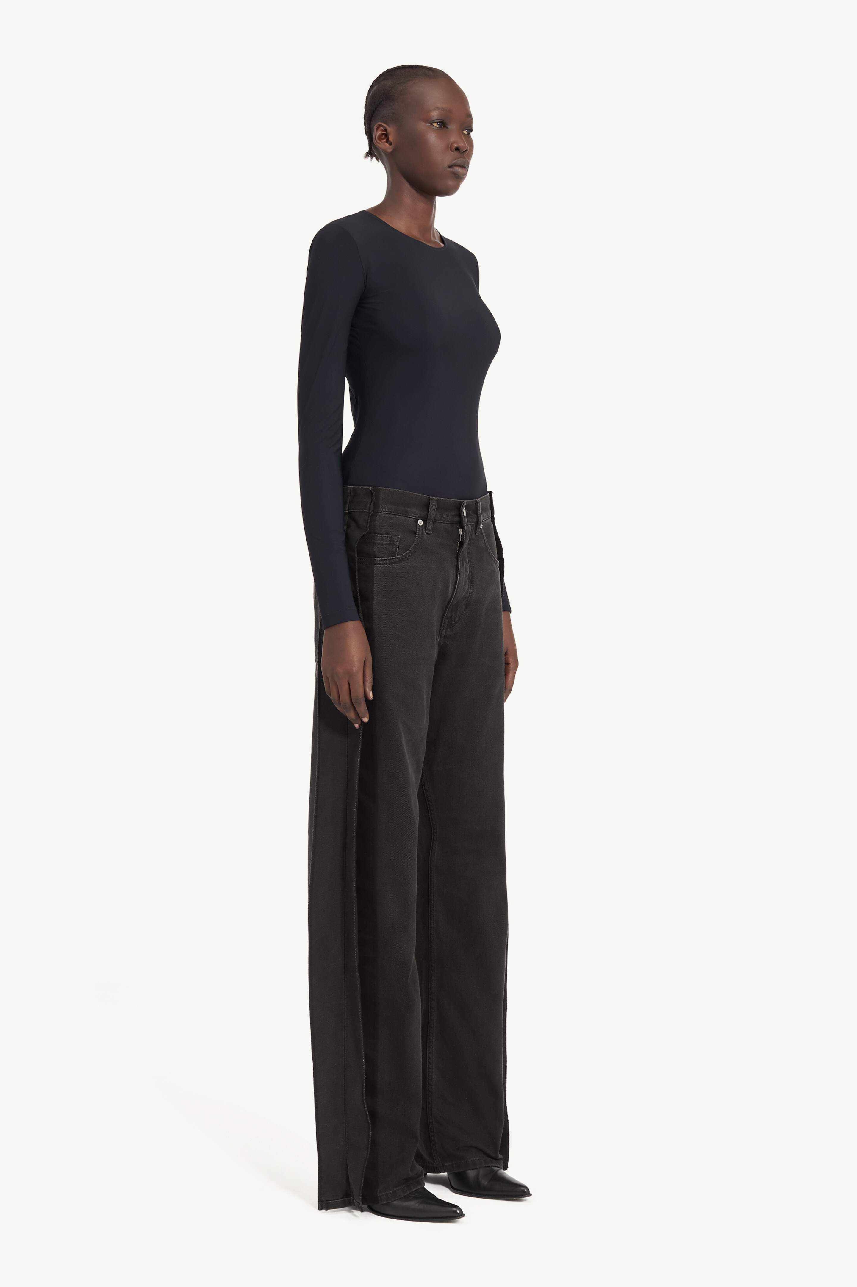 Straight-leg jeans - 7
