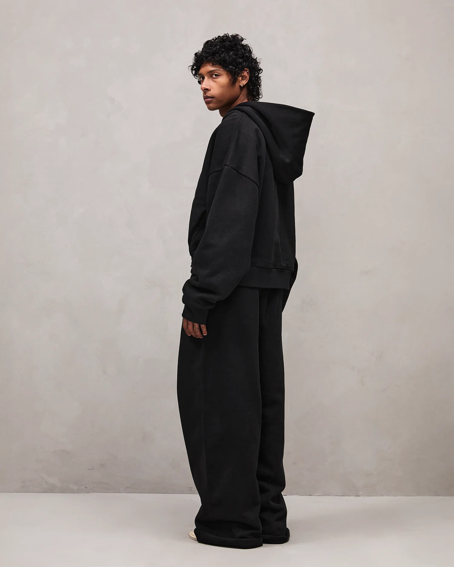 THERMAL HOOD BLACK - 4