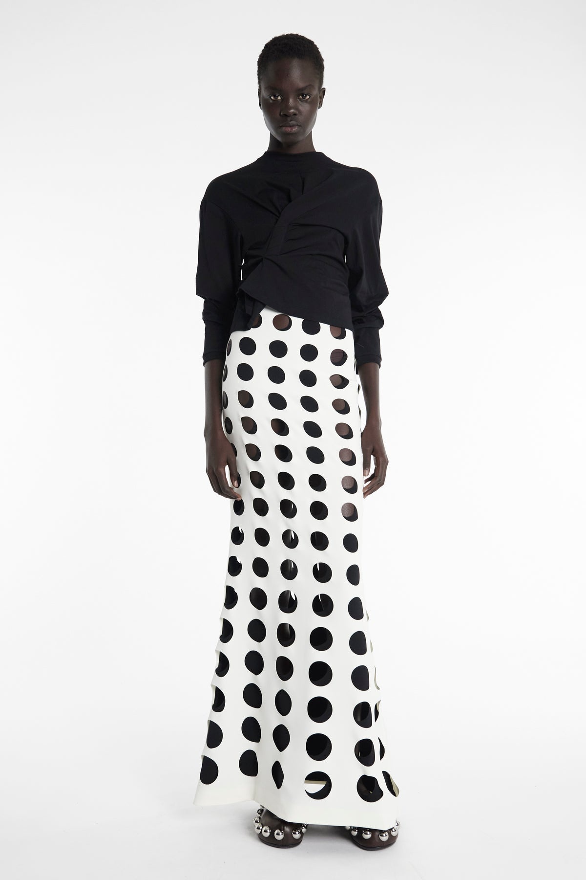 LAYERED HOLE SKIRT WHITE BLACK - 5