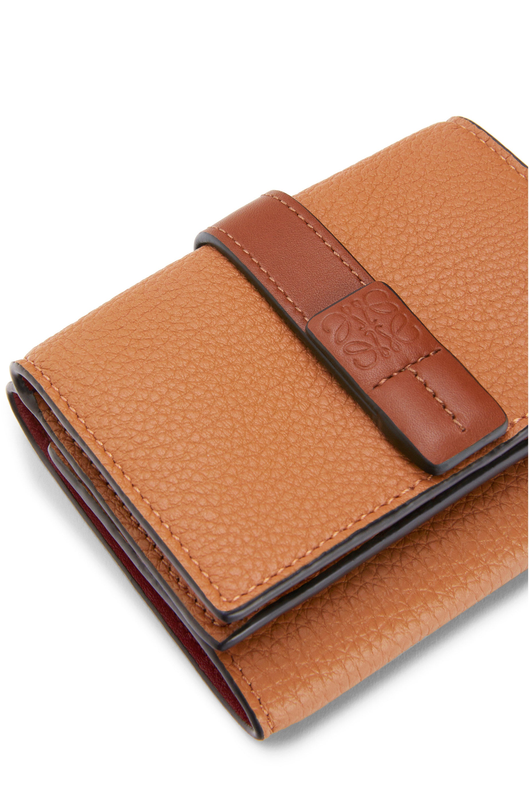 Trifold wallet in soft grained calfskin - 6
