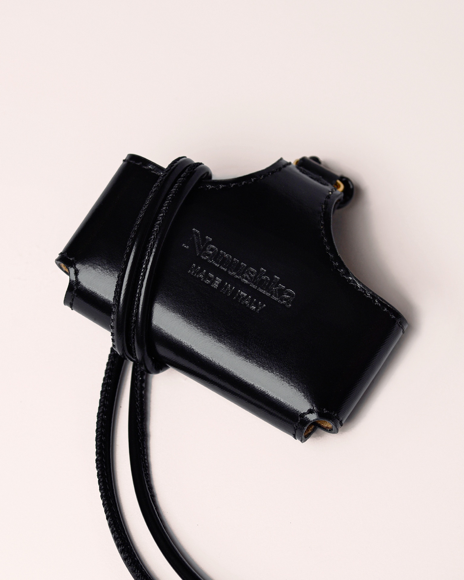 BOAZ PRO - Patent vegan leather Airpods Pro case- Black - 2