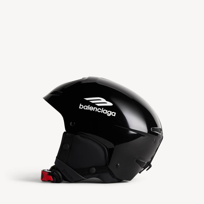 Helmet in Black 5