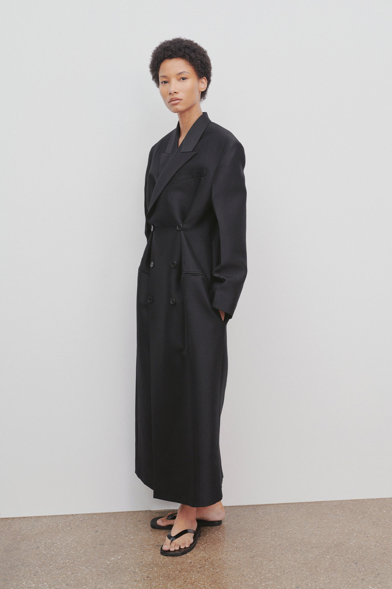 Catena Coat in Wool and Silk 5