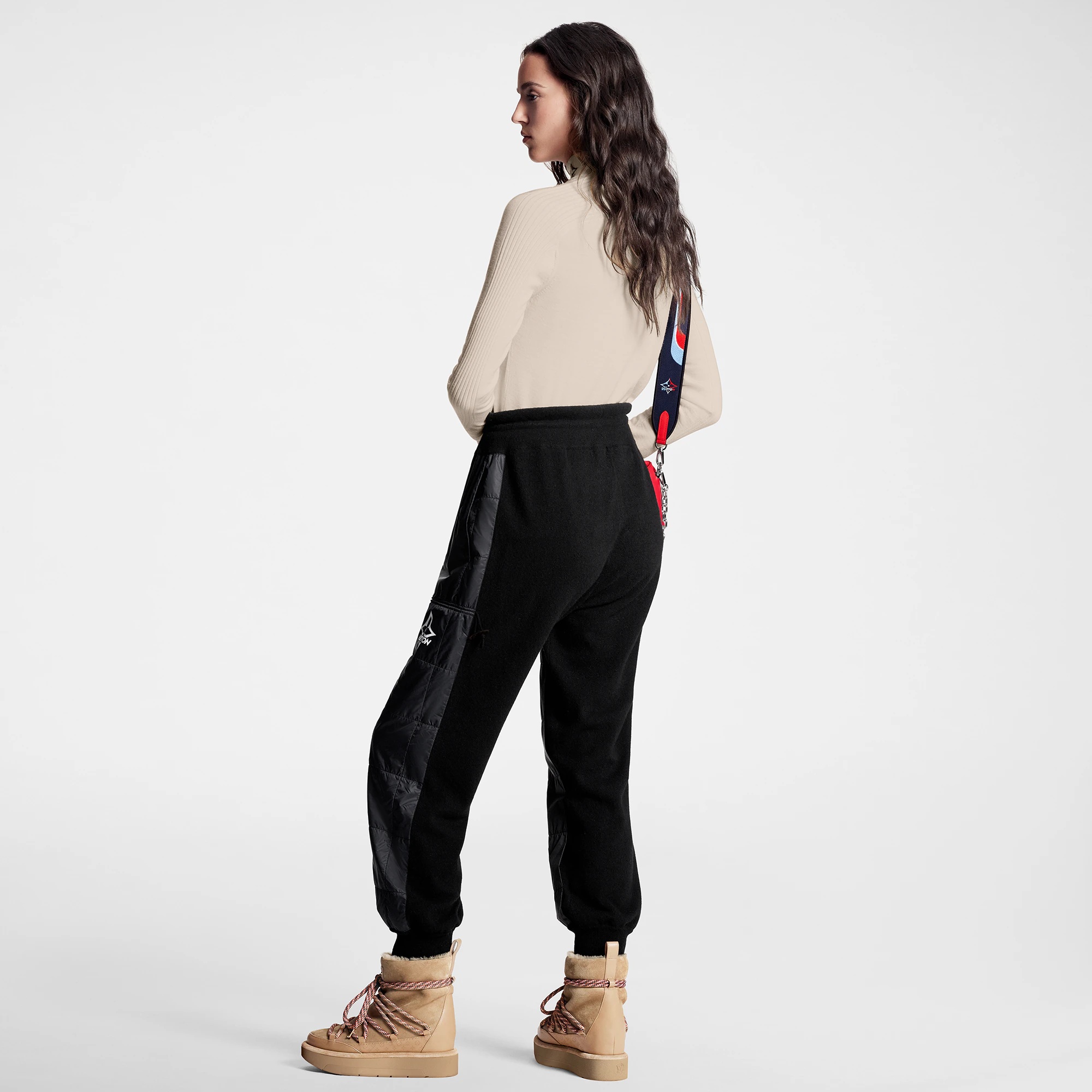 Ribbed Accent Pullover - 3