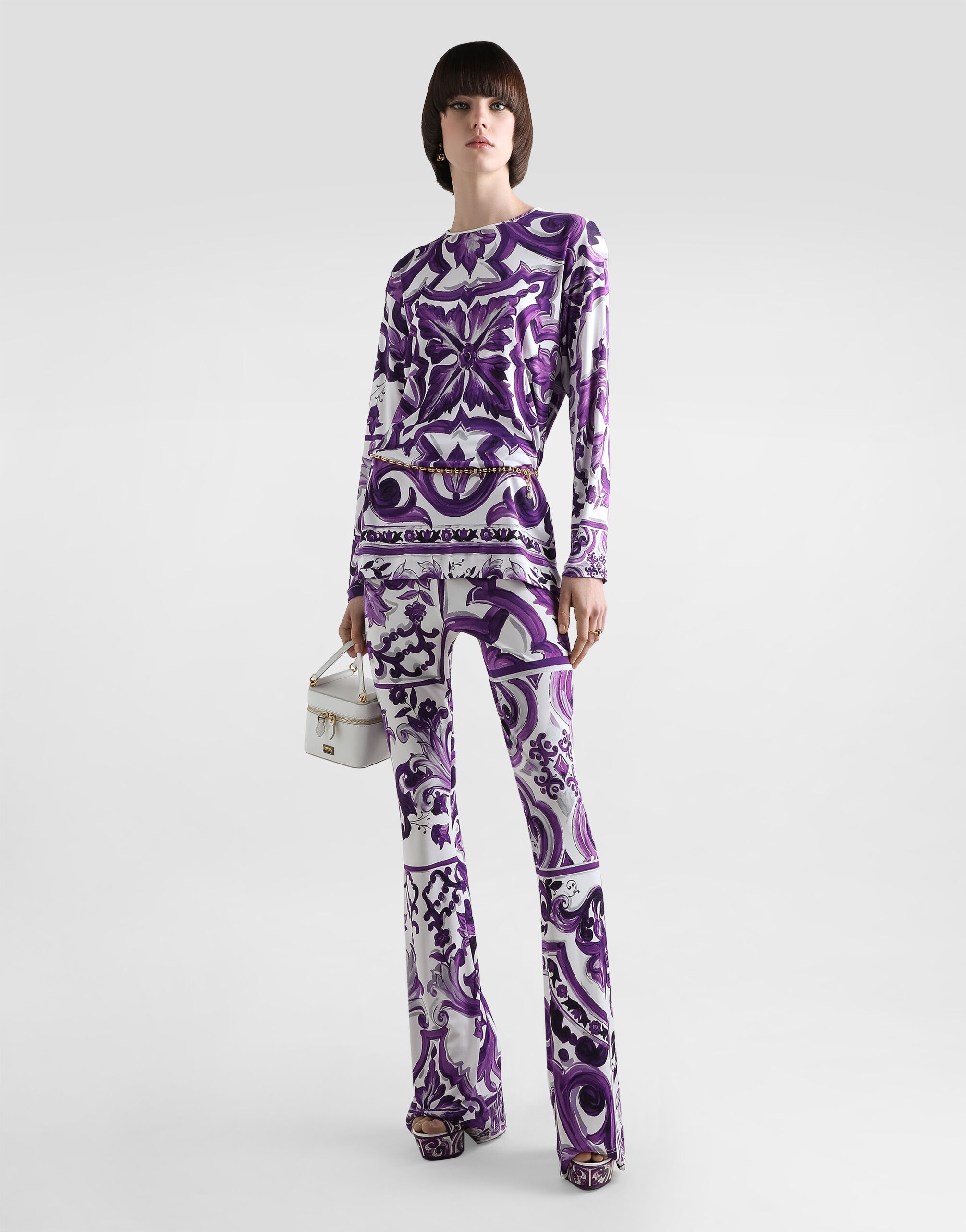 Majolica-print flared trousers - 2