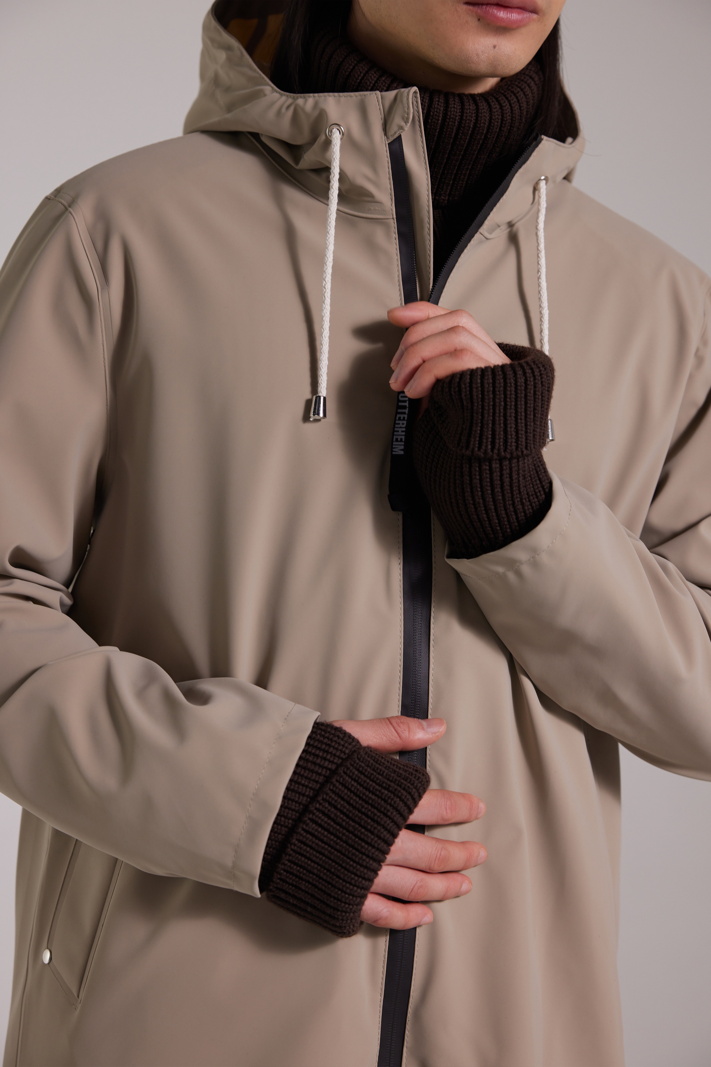 Stockholm Lightweight Matte Zip Raincoat Potato - 6