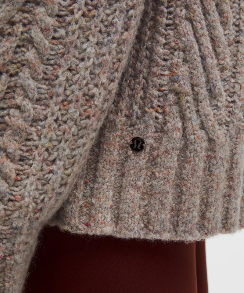 Wool-Blend Cable-Knit Sweater 5