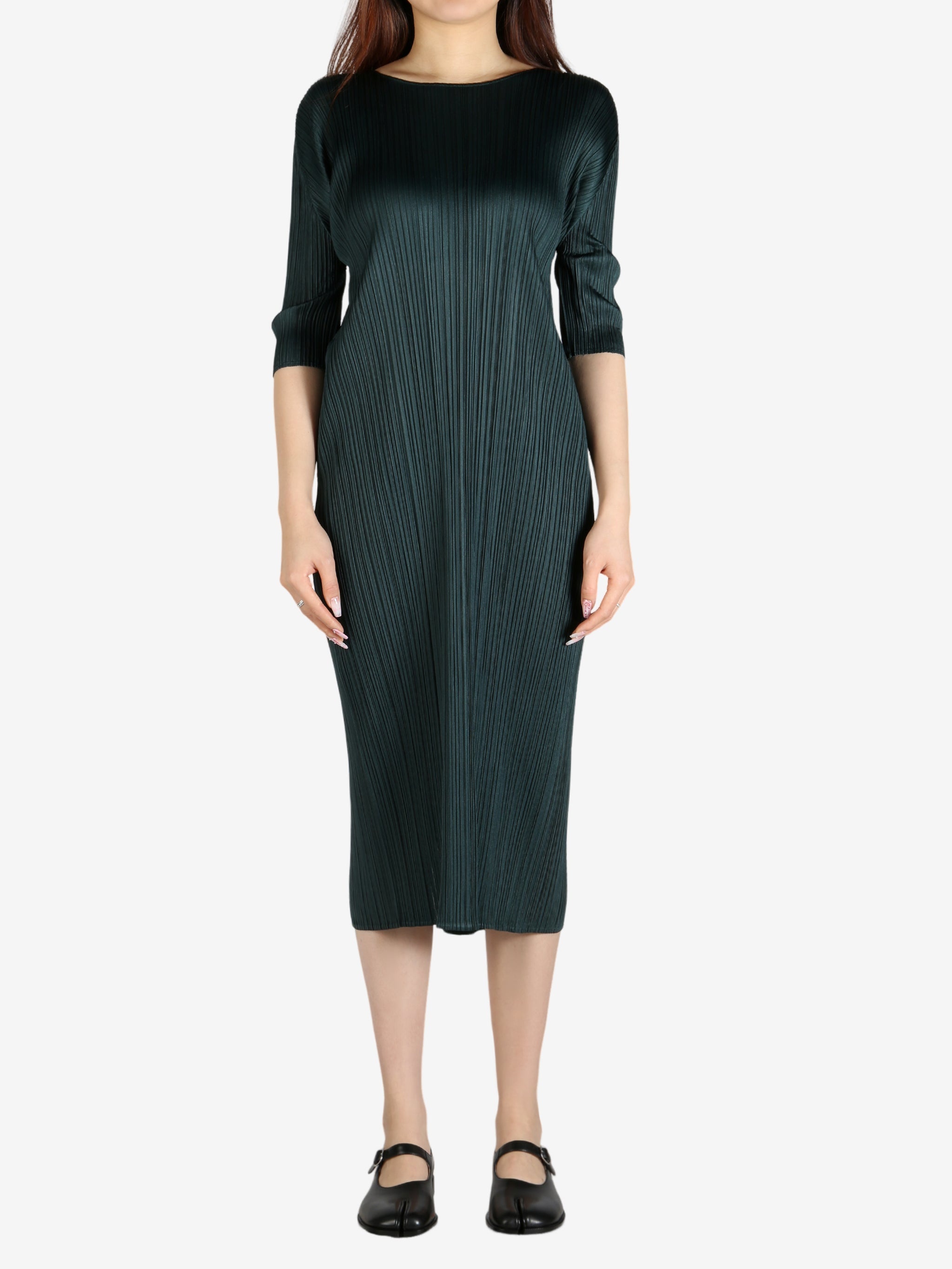ワンピース ISSEY MIYAKE SS25 MERRY BICOLOR MIDI DRESS (PP56JH434 62) MERRY BICOLOR – ISSEY MIYAKE ONLINE STORE