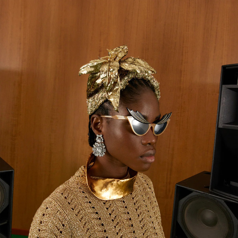 Hairband with flower 3