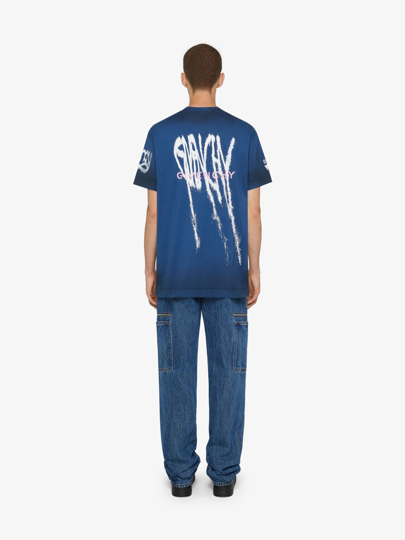 Givenchy OVERSIZED T-SHIRT IN COTTON WITH GIVENCHY WOLF PRINT outlook