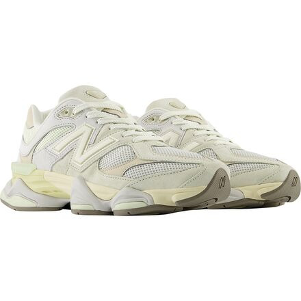9060 Shoe - 4