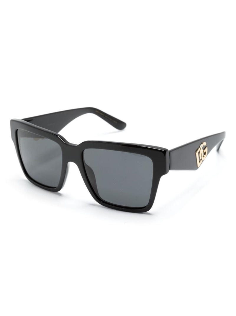 Dolce & Gabbana rectangle-frame tinted sunglasses outlook