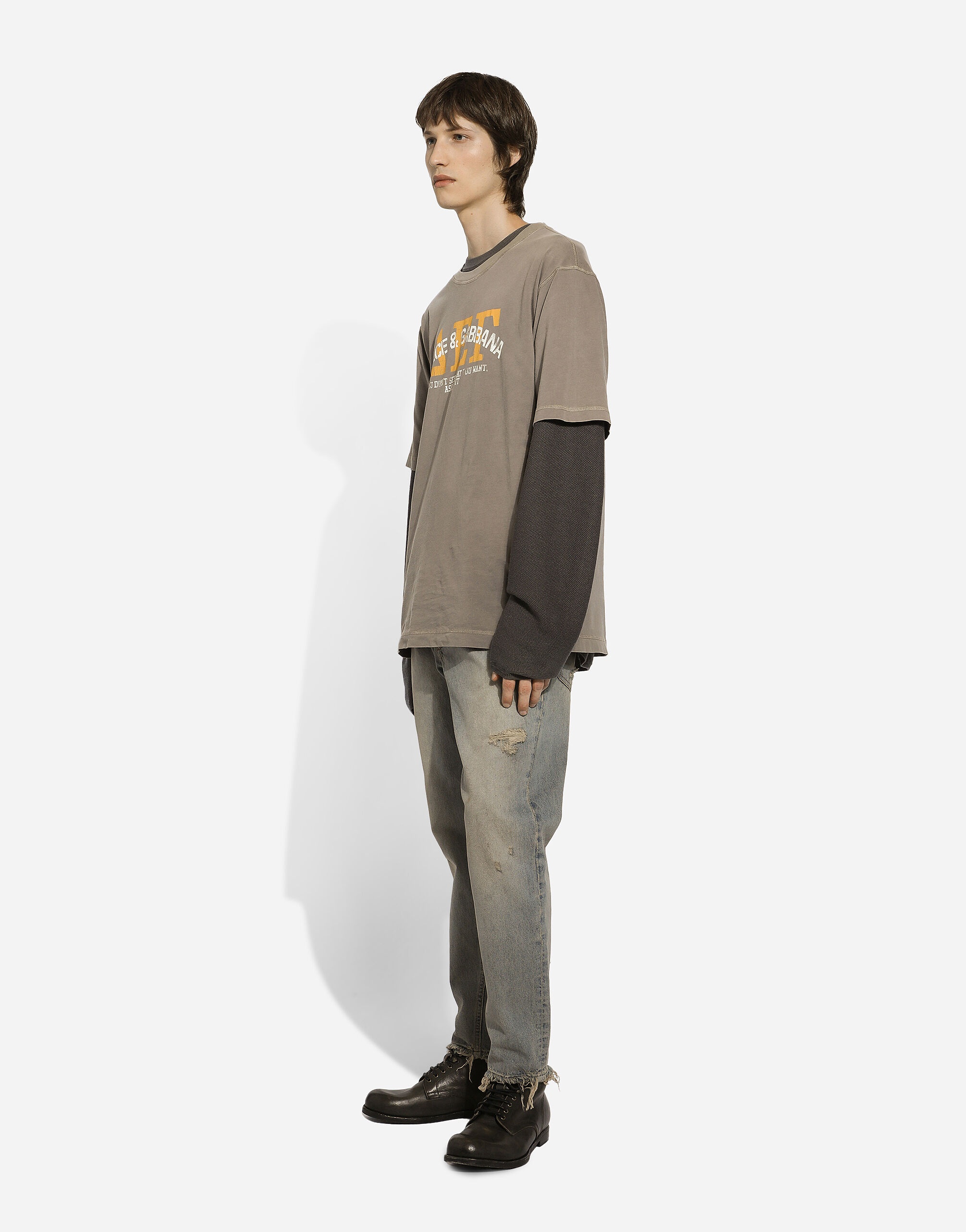 Loose denim jeans with abrasions - 5