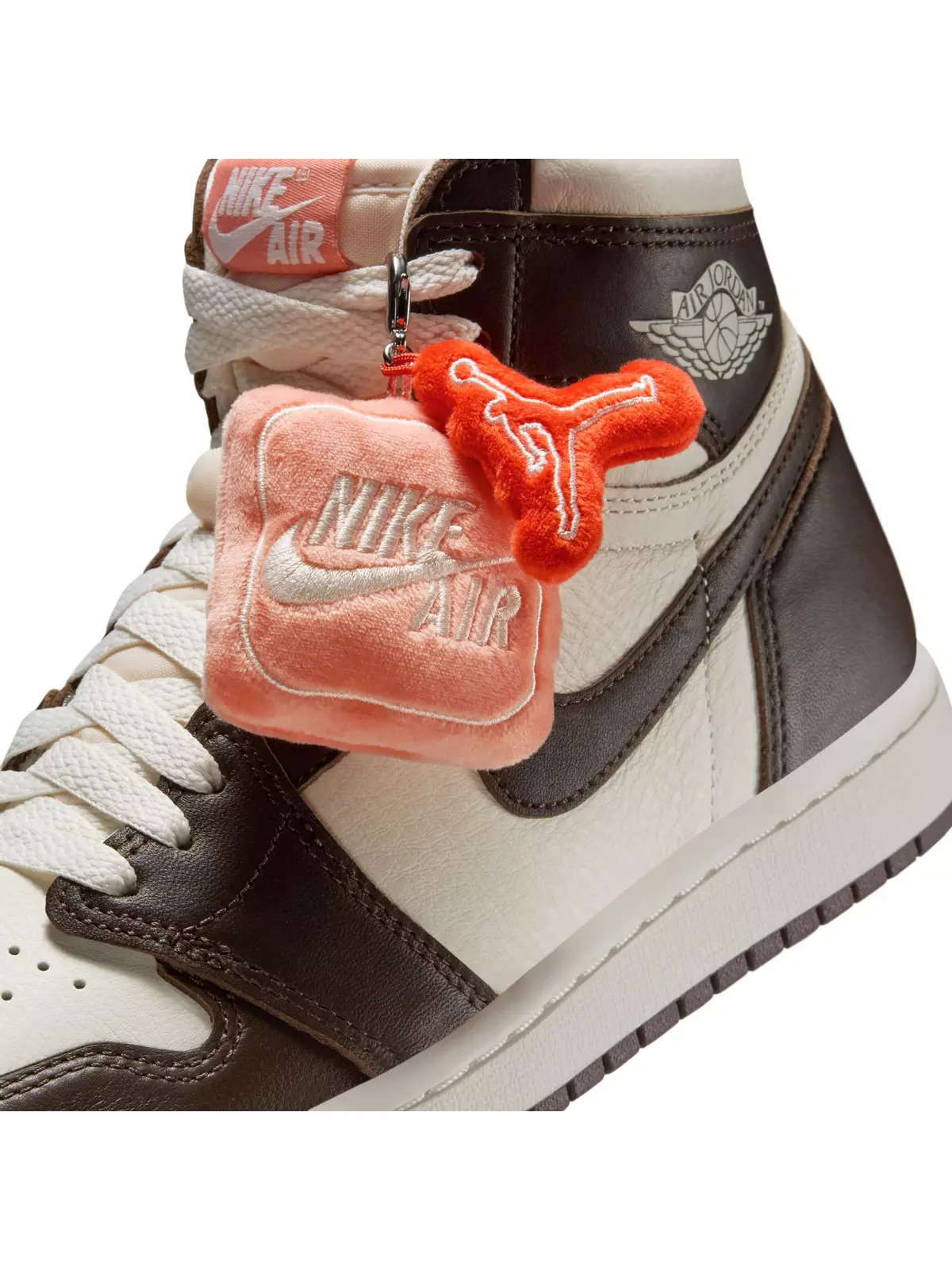 1 High OG "Baroque Brown" Women's Shoe - 7