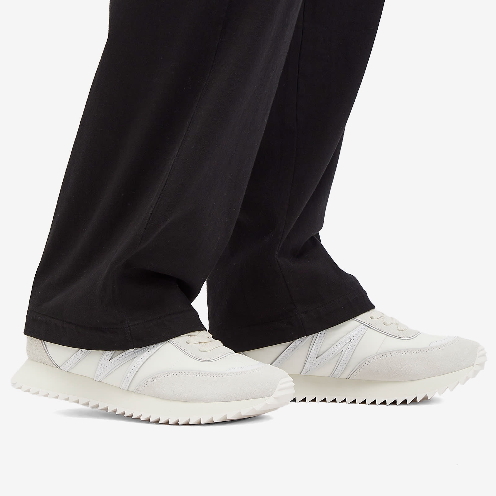 Moncler Pacey Low Top Sneakers - 6