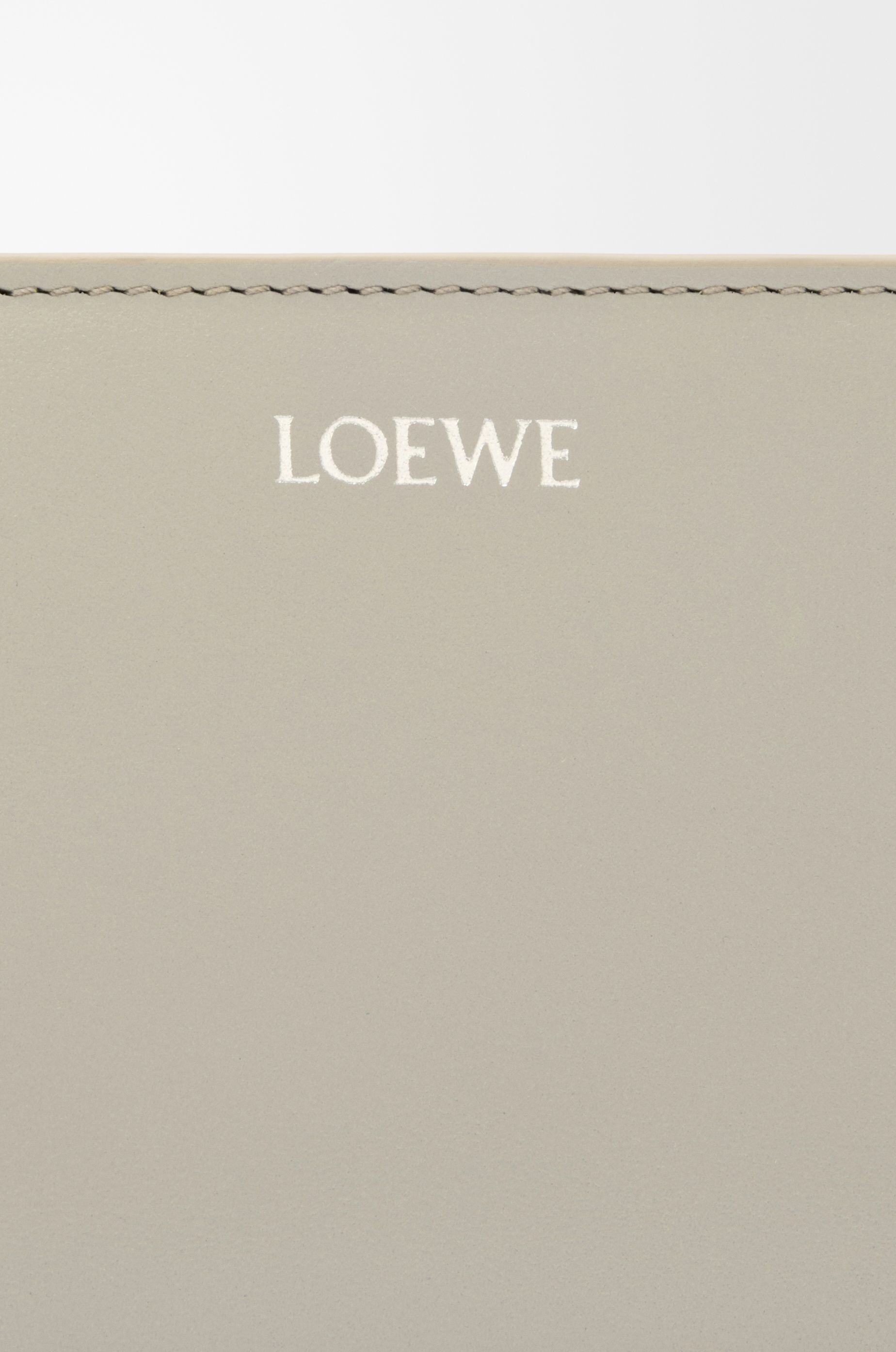 Knot compact wallet in shiny nappa calfskin - 5