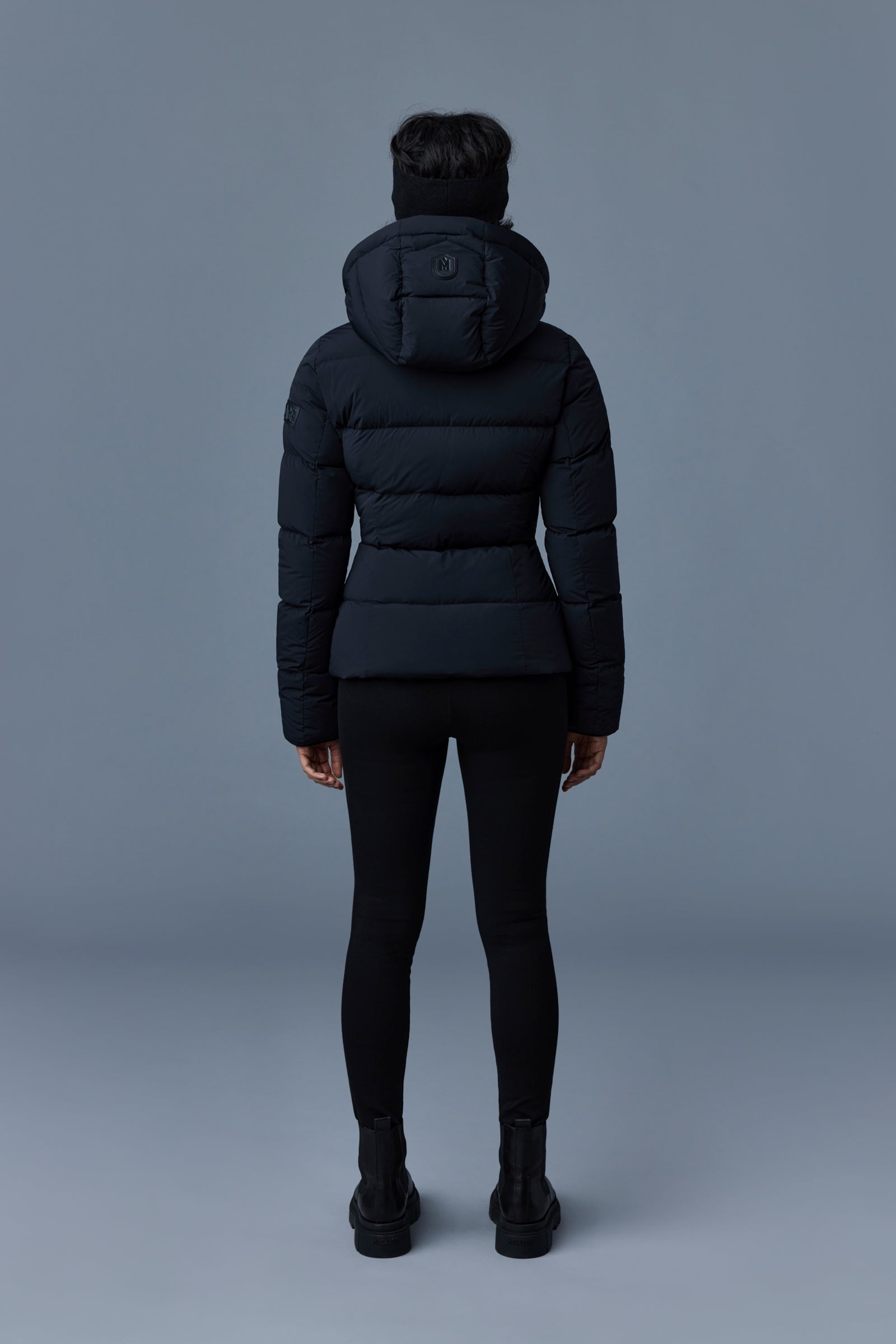 MADALYN Agile 360 light down jacket with hood - 4