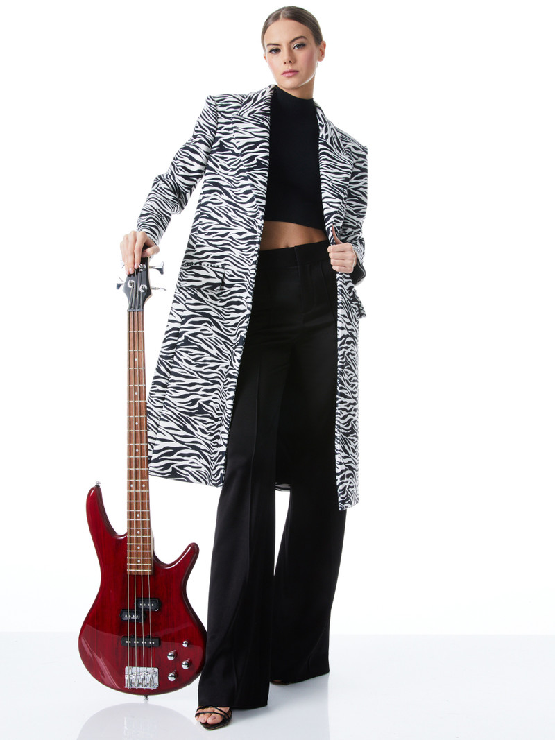 Alice + Olivia IVAN BOXY OVERSIZED COAT outlook