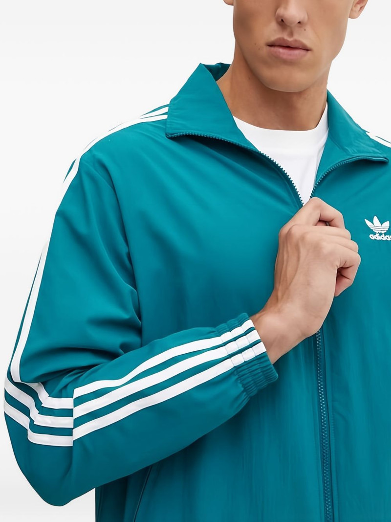 logo-embroidered jacket 4