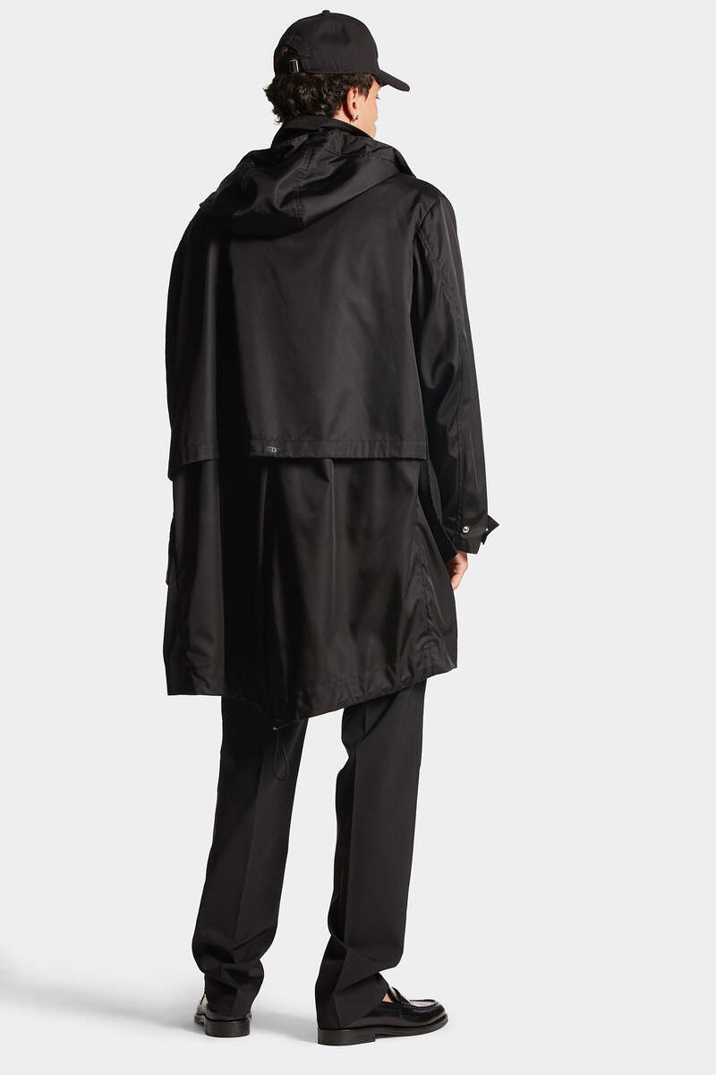 BLACK PARKA 4
