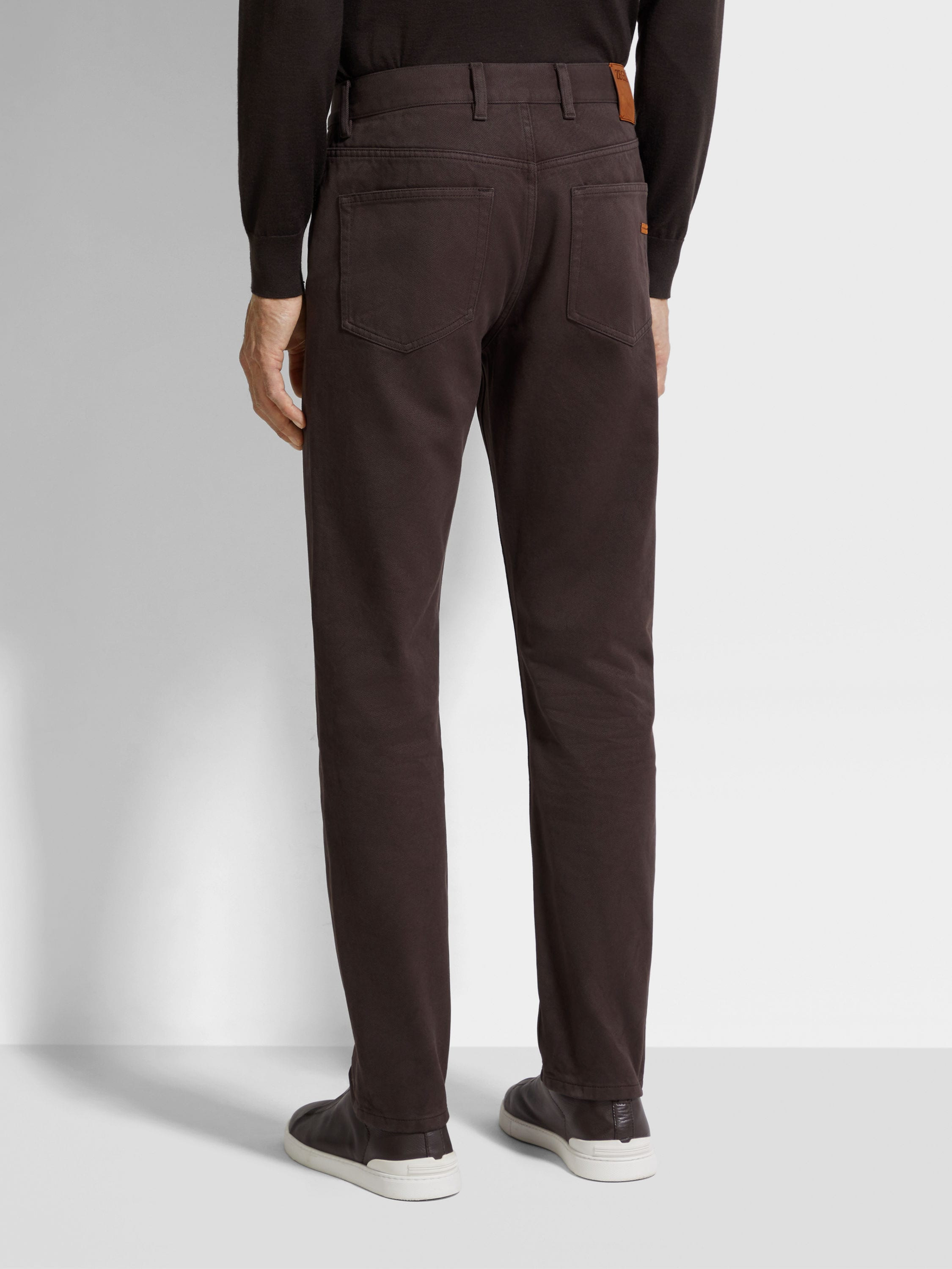 DARK BROWN DÉLAVÉ ROCCIA PANTS - 5