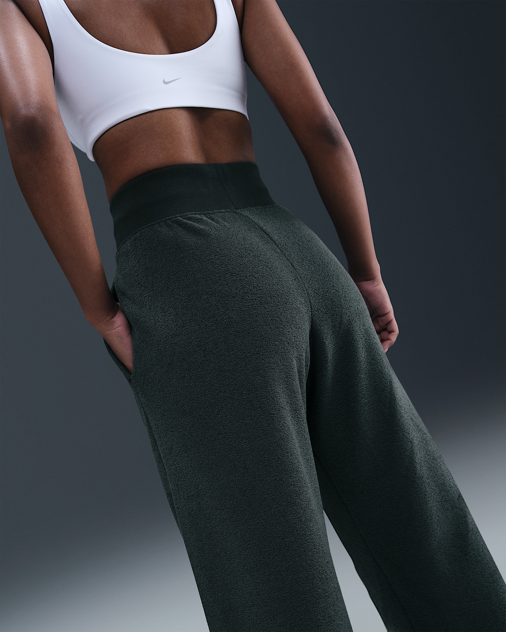 Nike Sportswear Phoenix Plush Women's High-Waisted Wide-Leg Cozy Fleece Pants - 3