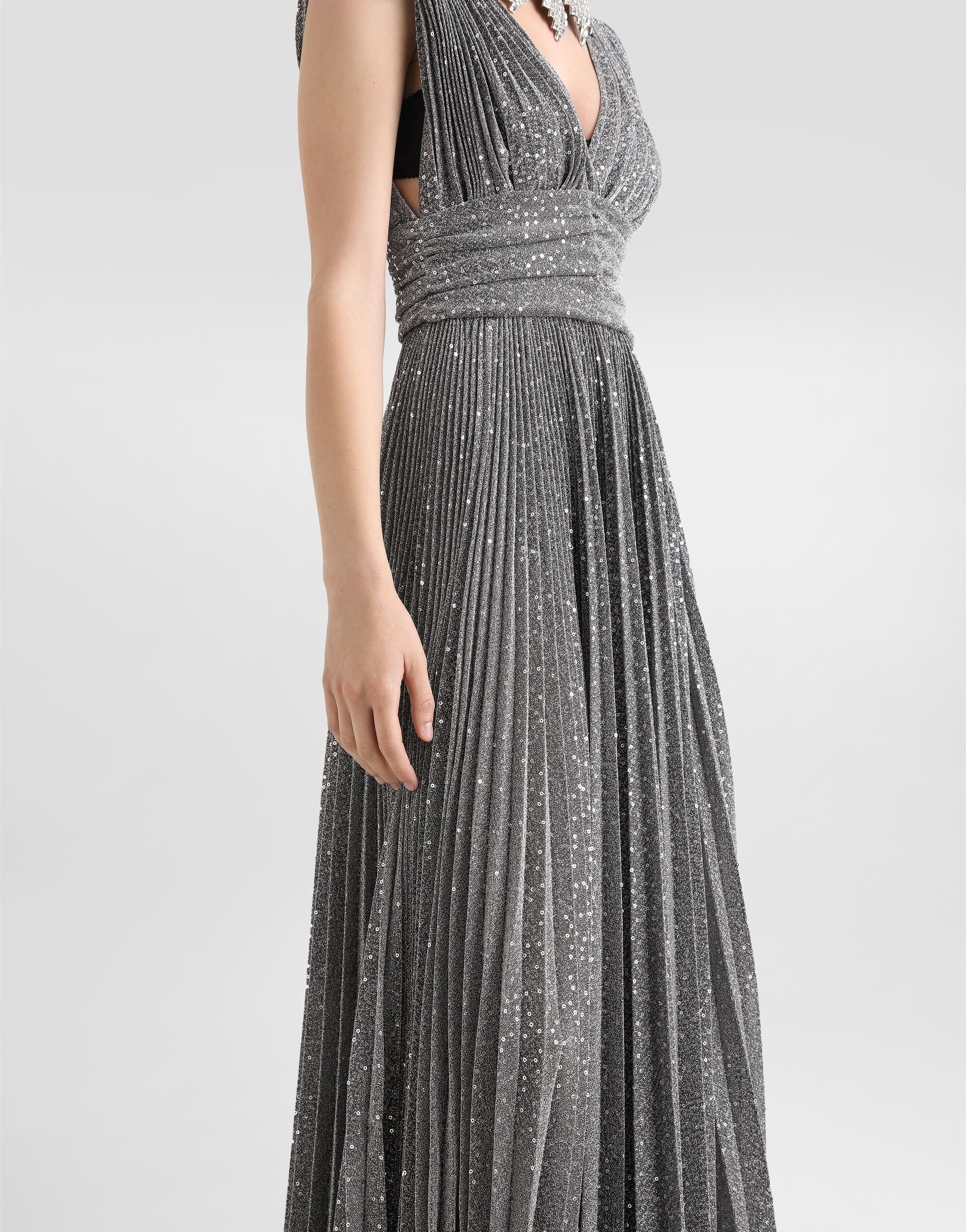 Long pleated dress with micro-sequin embellishment - 5