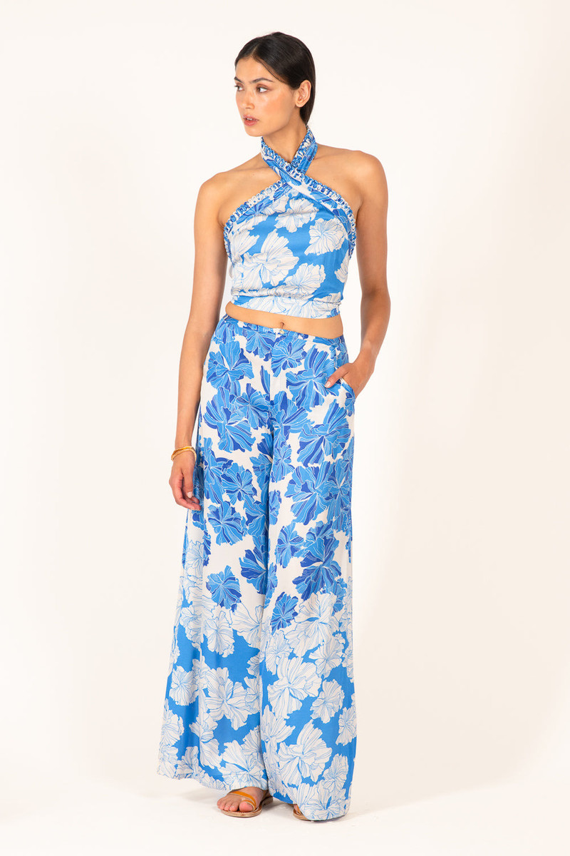 Top Suma - Blue Flower Bunch 1