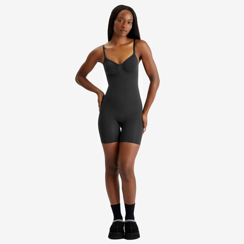 SKIMS SKIMS Seamless Sculpt Bodysuit Mid-Thigh W/ Open Gusset outlook