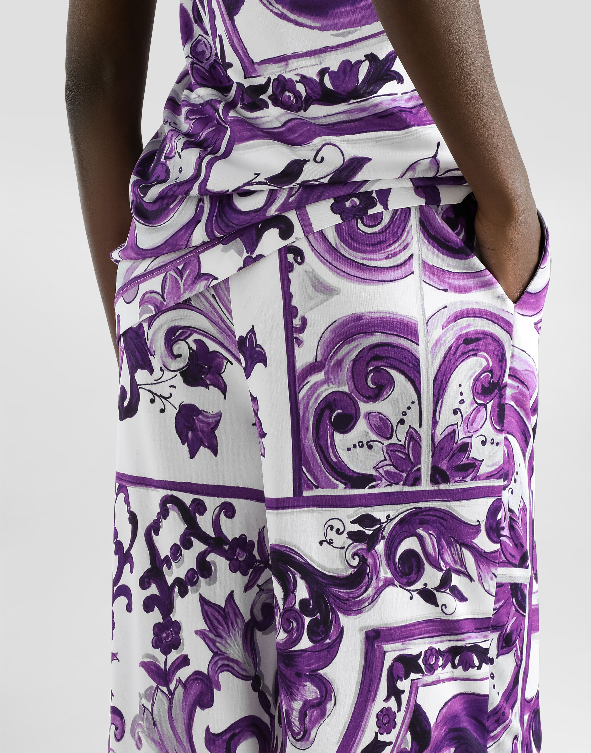 Majolica-print trousers - 5