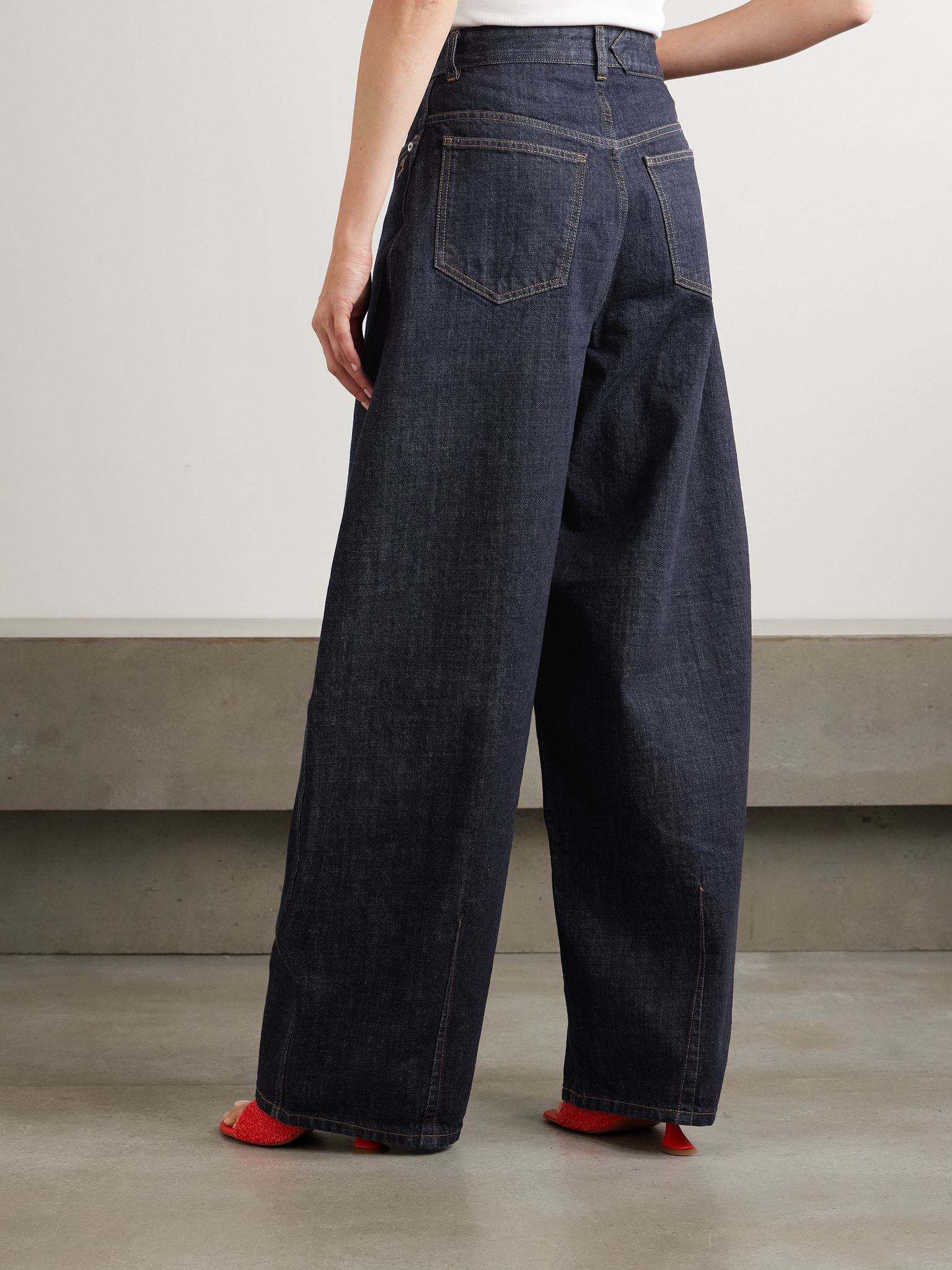 The Ovalo de-Nîmes pleated high-rise barrel-leg jeans Dark denim - 4