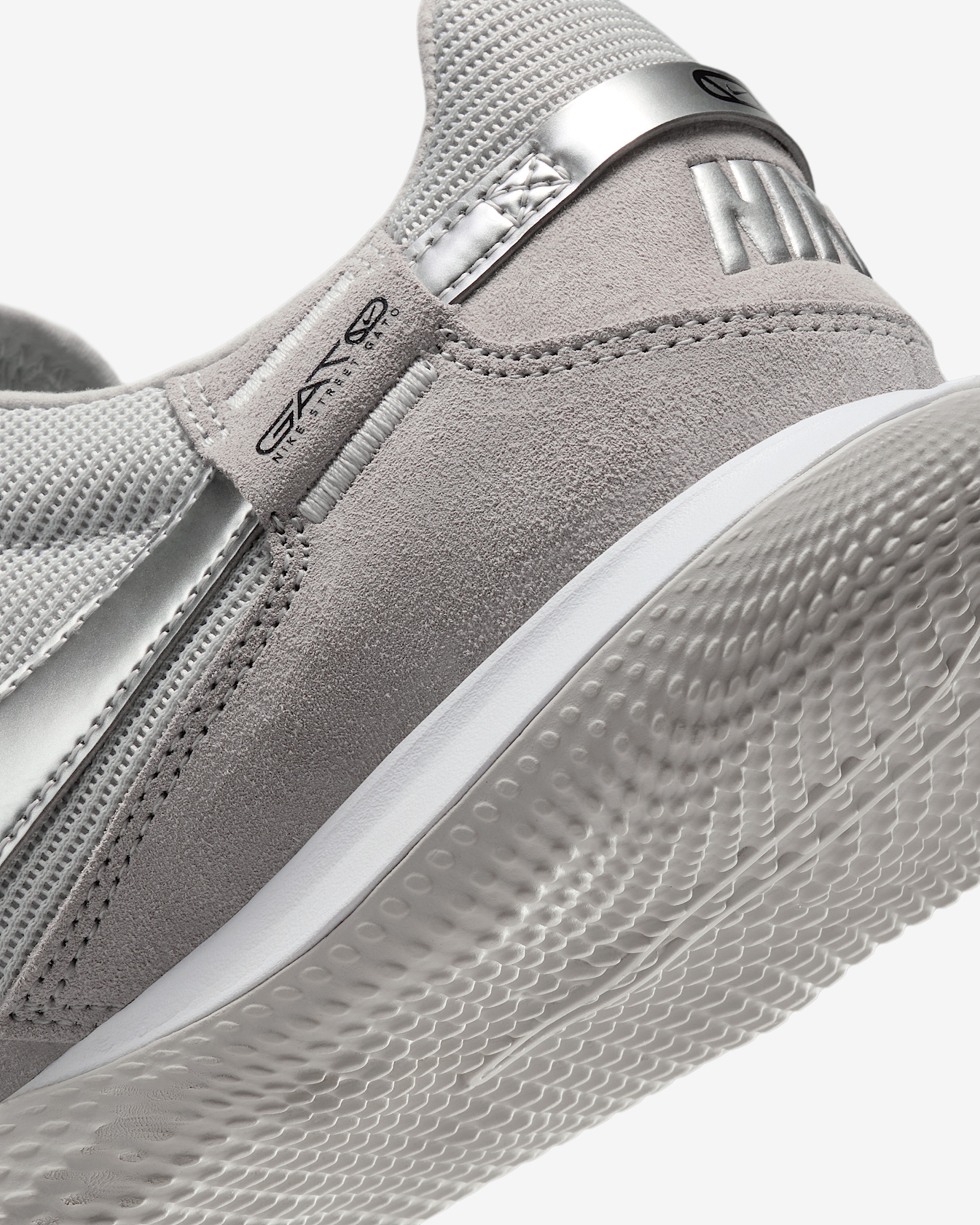 Nike Streetgato Low-Top Soccer Shoes - 8