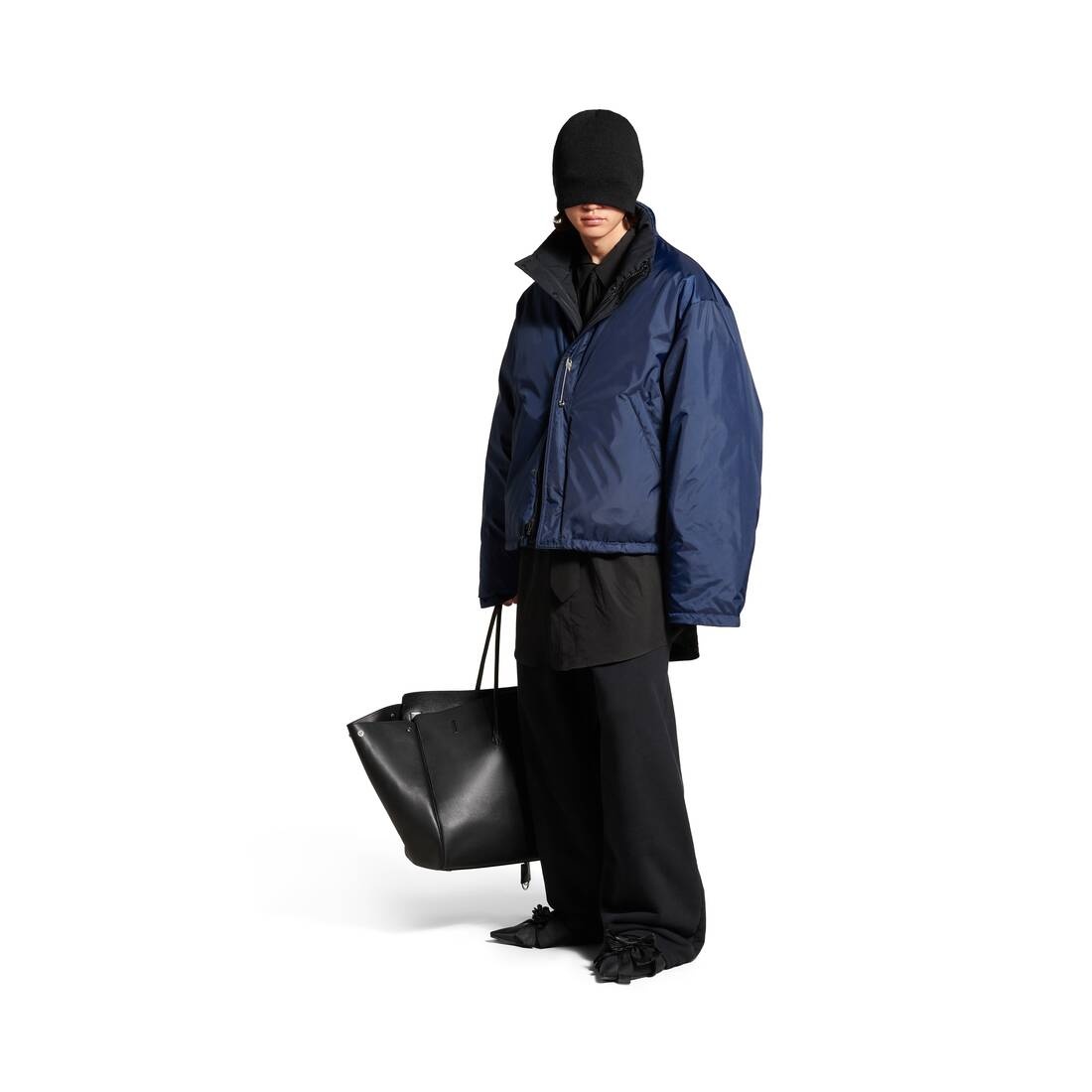 Men's Loop Sports Icon Reversible Puffer in Black - 4