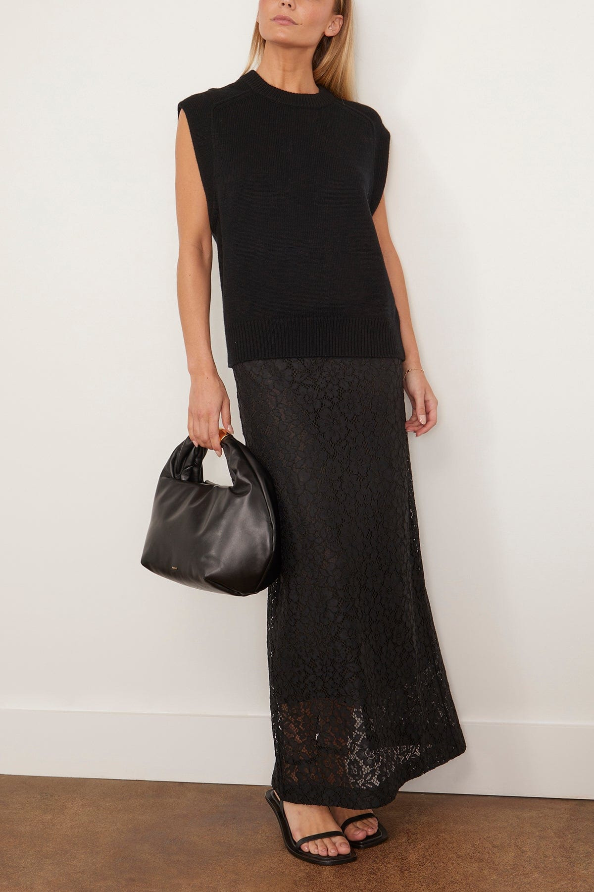 Mari Sleeveless Boxy Top in Black - 3