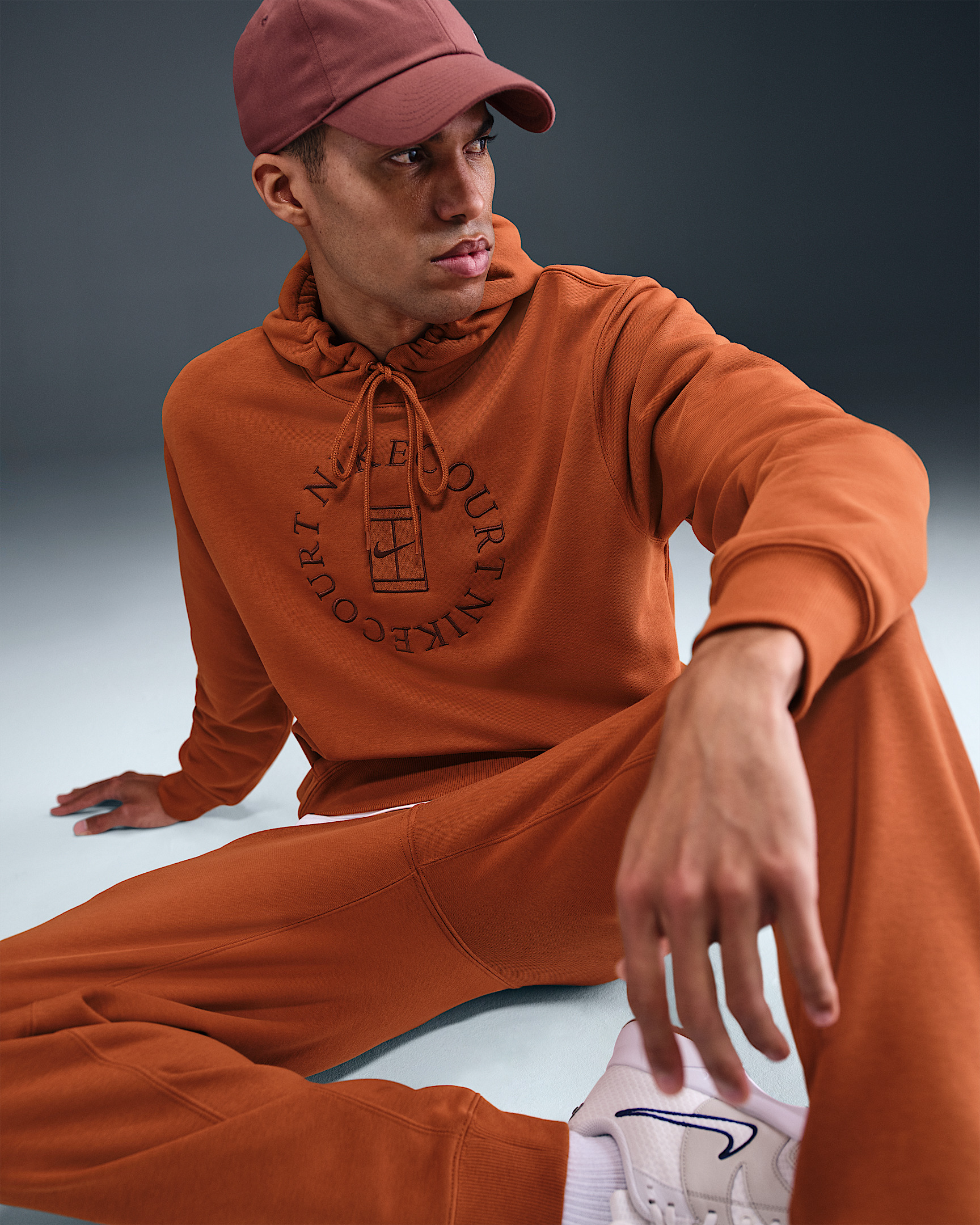 NikeCourt Heritage Men's Dri-FIT French Terry Tennis Pullover Hoodie - 3