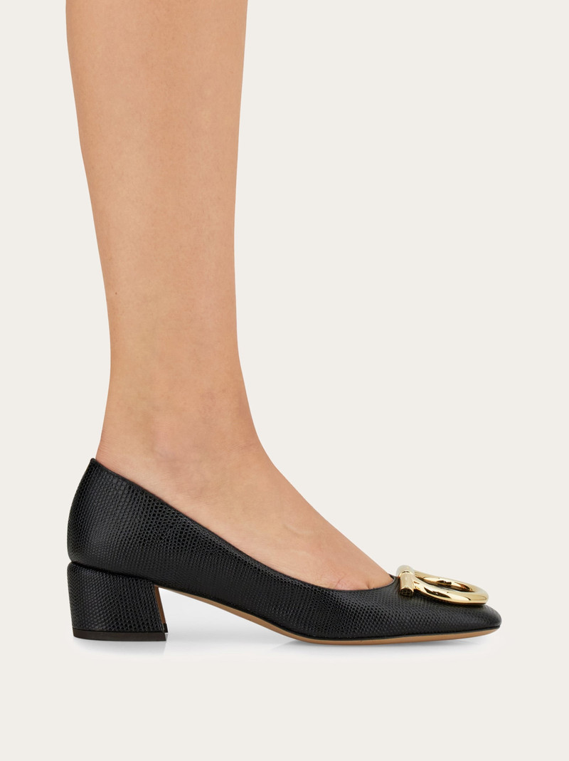 Low heeled pump with maxi Gancio detail 4