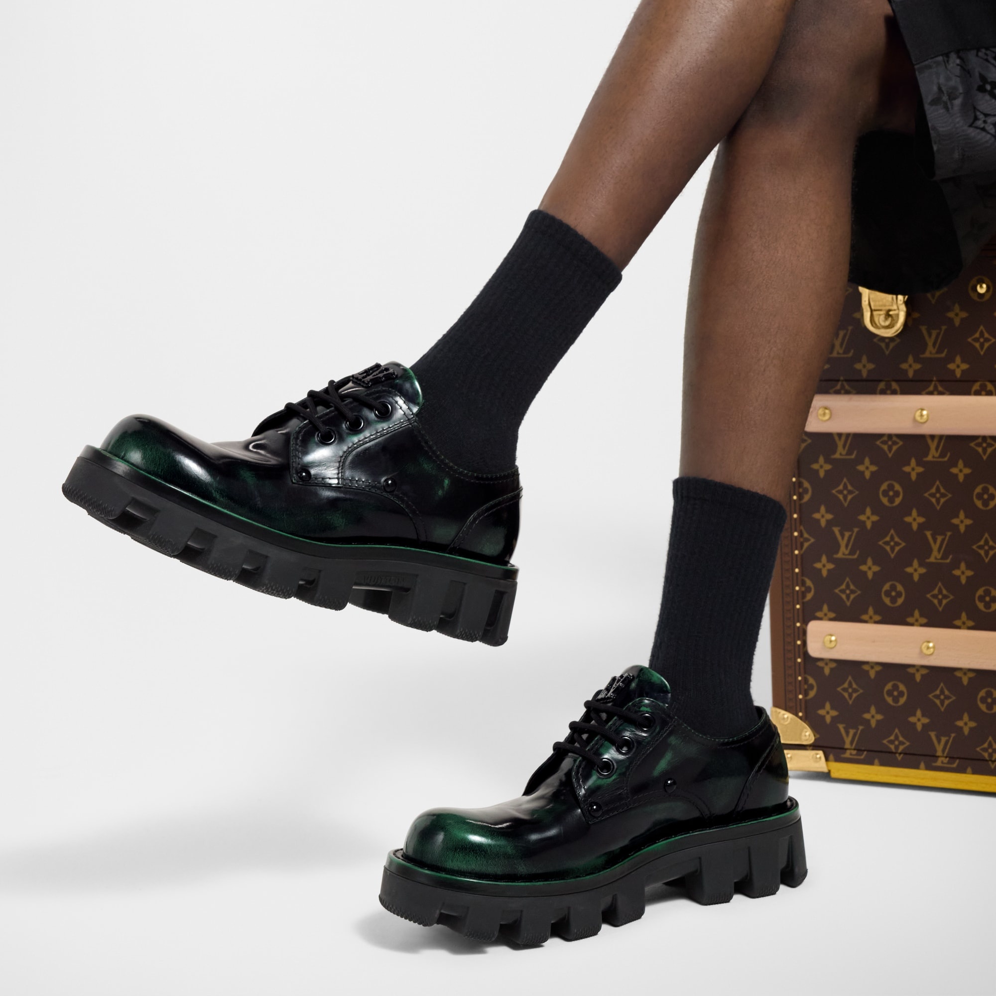 LV Checker Derby - 6